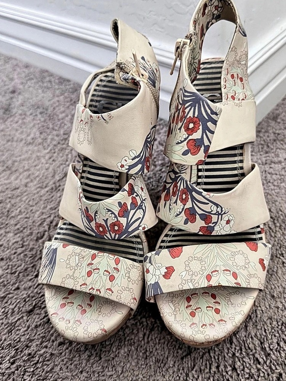 Gianni Bini Floral Print Wedge Sandals – Cork Platform